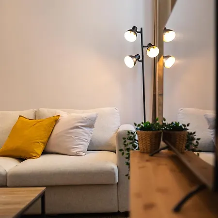 Appartement Magnifique 2p Avec Vue Sur Le Port De *
