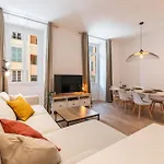 Appartement Magnifique 2p Avec Vue Sur Le Port De *